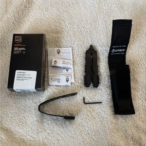 NIB Gerber Black Multi-Tool Kit with Accessories